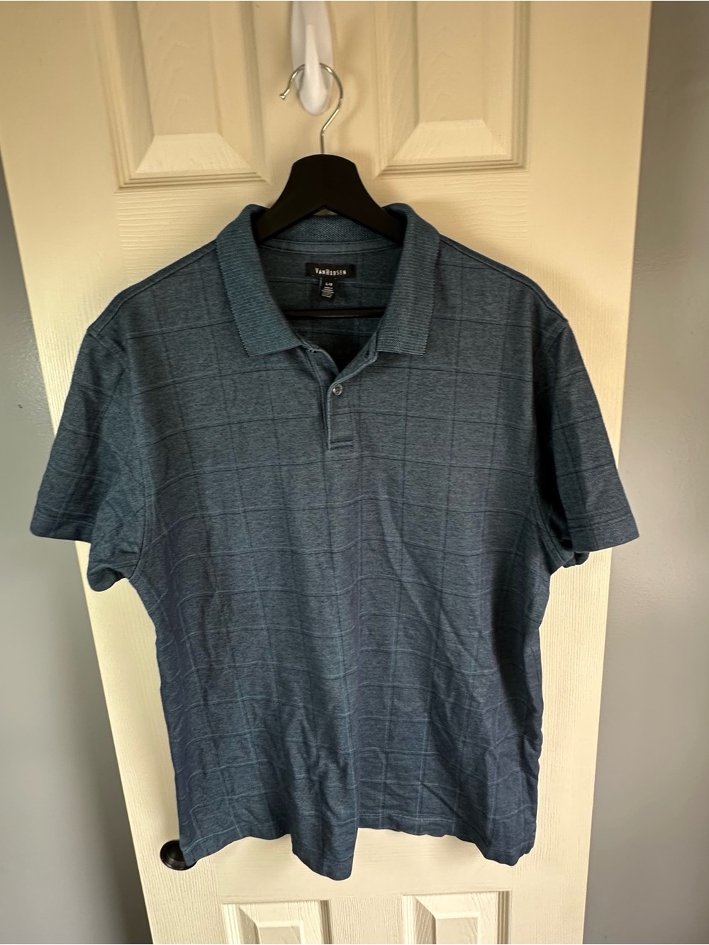 Van Heusen Men’s Heathered Navy Grid Polo